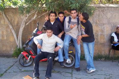 tawahd     maymardak    z3ma    a   dahan   nta  3ayk